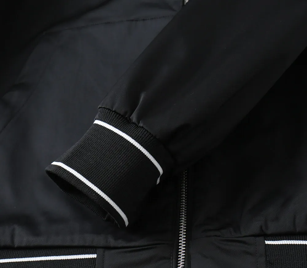 Same Style， ， 2026 New Arrival ，Original Premium Breathable ， ， ， Quality。 ， Sizes：M～3XL，
